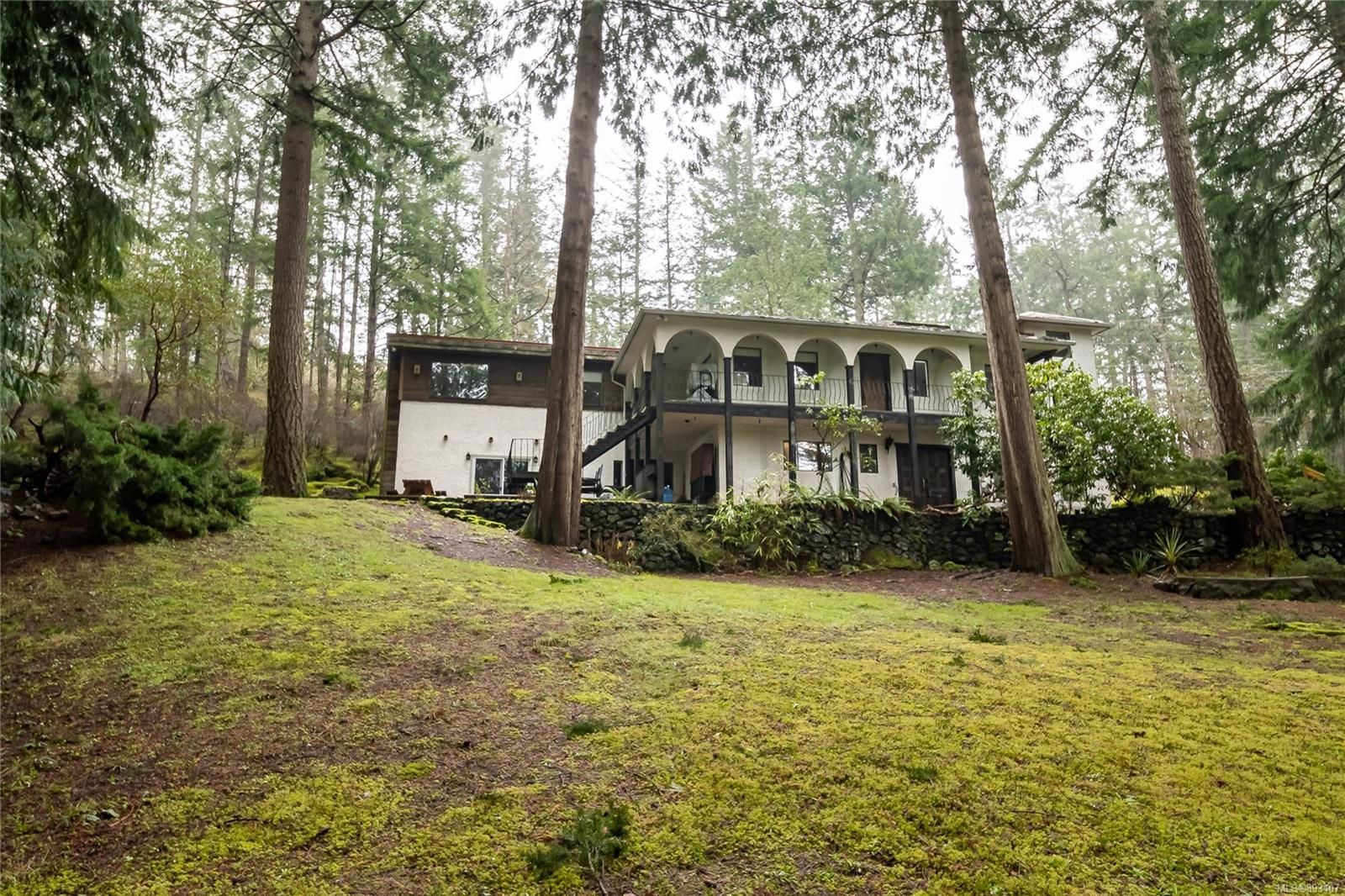 I have sold a property at 4105 Bridlewood Crt in Metchosin
